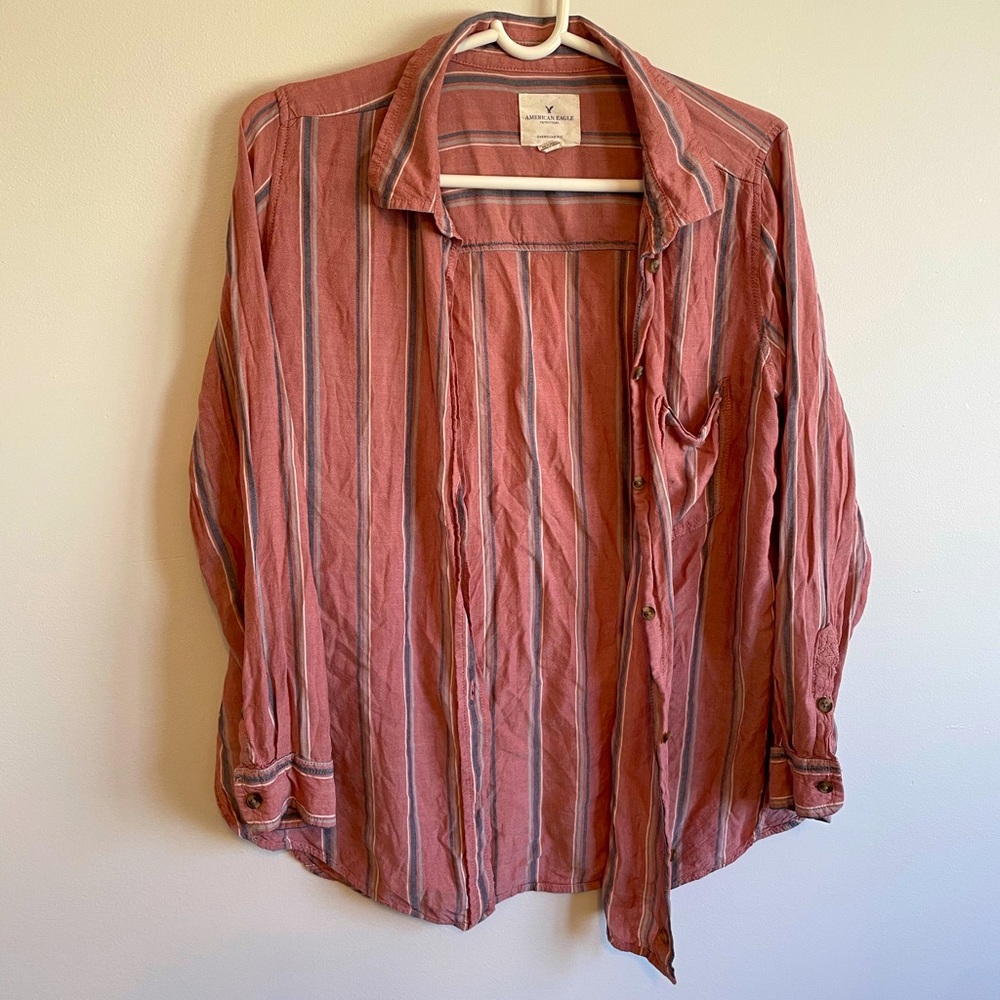 American Eagle button up.